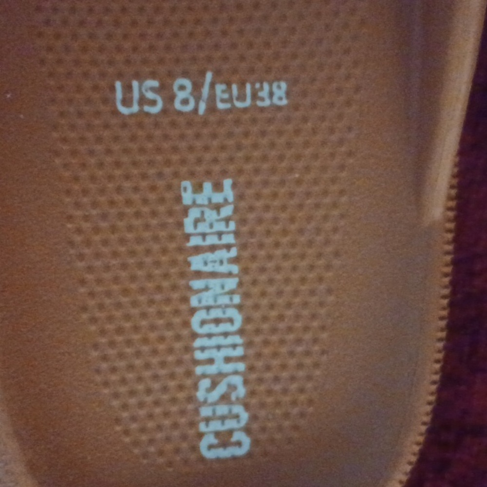 Sandals - Picture 4 of 4